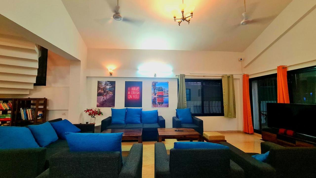 Lifespace- Spacious Hostel In A Luxurious Villa プネ エクステリア 写真