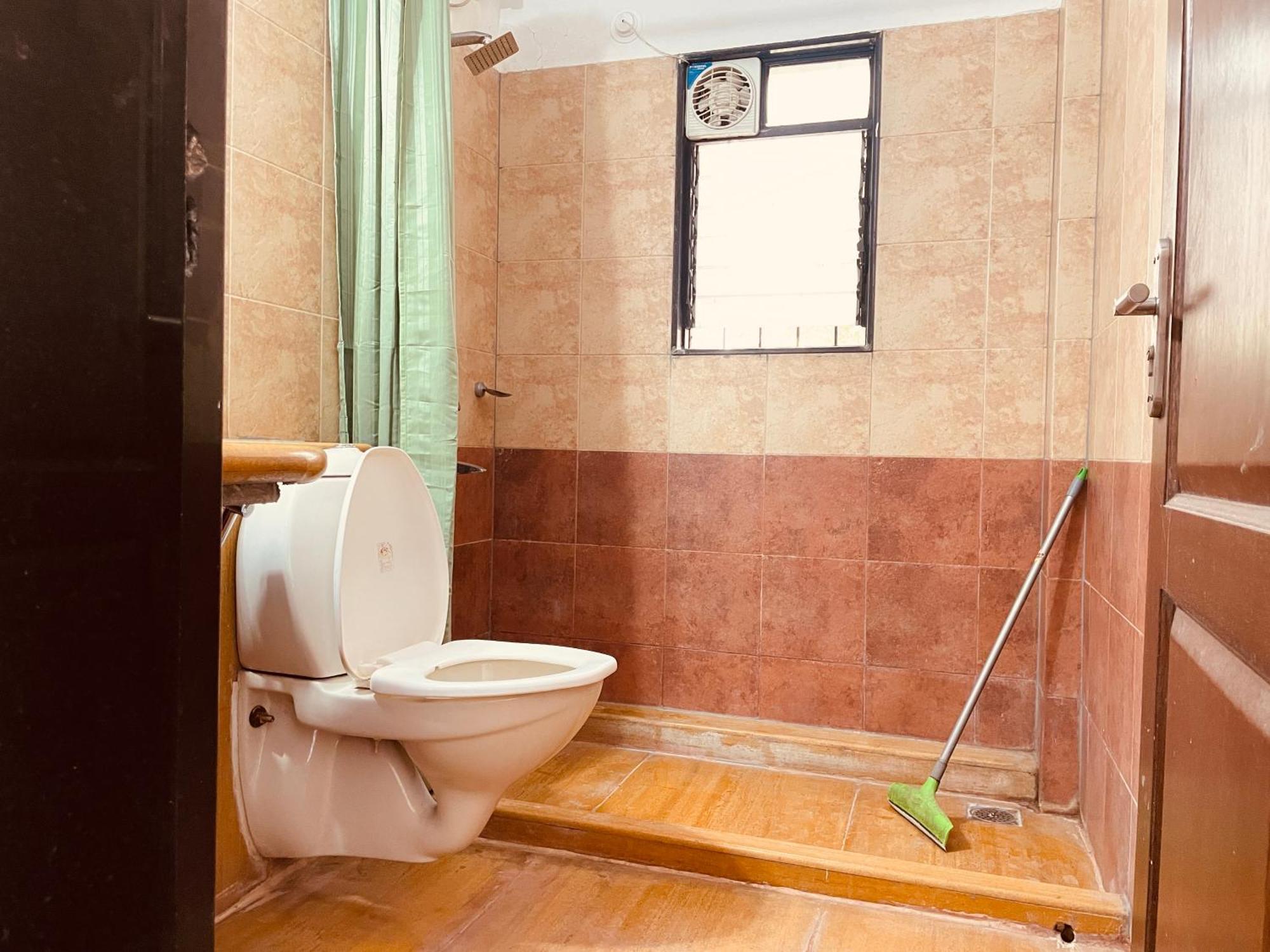 Lifespace- Spacious Hostel In A Luxurious Villa プネ エクステリア 写真